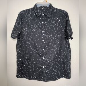 Men's Black Constellation Stars Pattern Black& White Shirt Sz M Short Sleeves